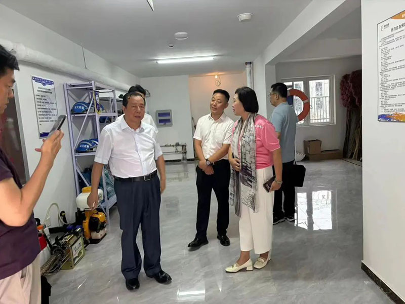 1737008053147093.jpg 640 (1).jpg